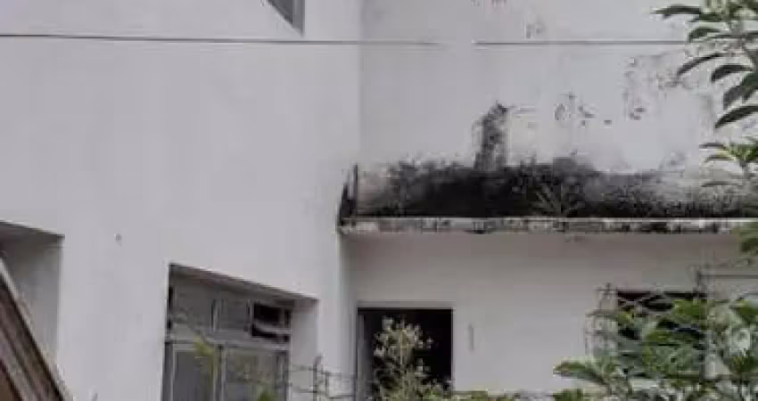 Casa para Venda em Florianópolis, Balneário, 3 dormitórios, 1 banheiro, 3 vagas