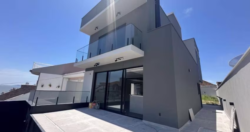 Casa para Venda em Florianópolis, Jardim Atlântico, 3 dormitórios, 1 suíte, 3 banheiros, 2 vagas