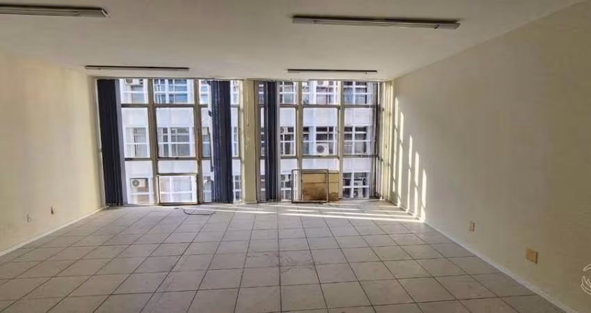 Sala Comercial para Venda em Florianópolis, Centro, 1 banheiro, 1 vaga