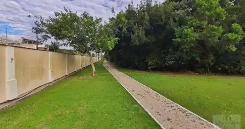 Terreno à venda na Rua Camarinhas, Campeche, Florianópolis