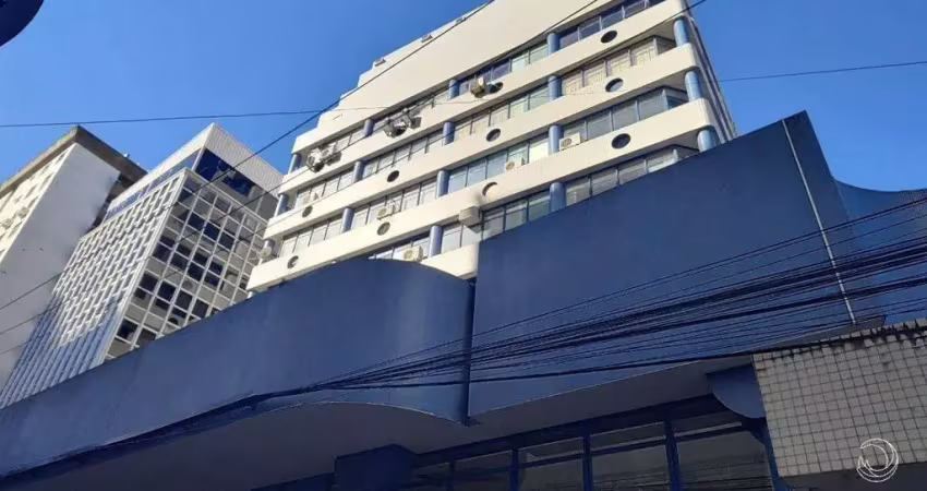 Sala Comercial para Venda em Florianópolis, Centro, 1 banheiro, 1 vaga