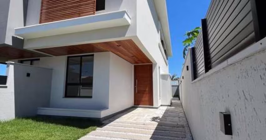 Casa para Venda em Florianópolis, Campeche, 3 dormitórios, 1 suíte, 2 banheiros, 2 vagas