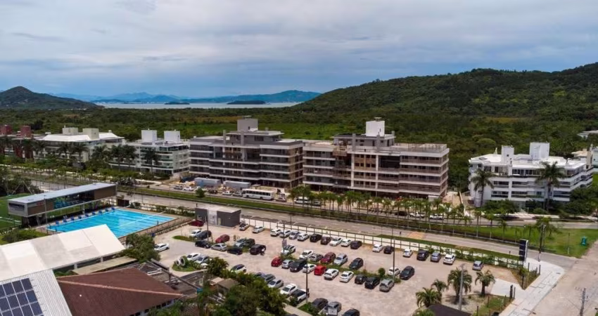 Apartamento para Venda em Florianópolis, Jurerê Internacional, 3 dormitórios, 3 suítes, 5 banheiros, 3 vagas