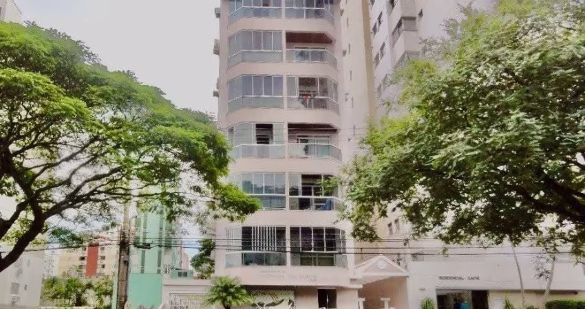 Apartamento para Venda em Florianópolis, Centro, 3 dormitórios, 1 suíte, 2 banheiros, 1 vaga