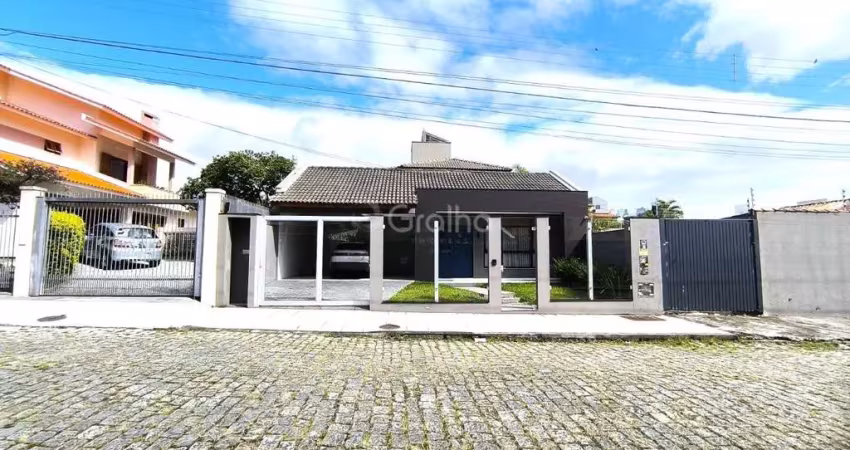 Casa para Venda em Florianópolis, Itacorubi, 5 dormitórios, 3 suítes, 5 banheiros, 3 vagas