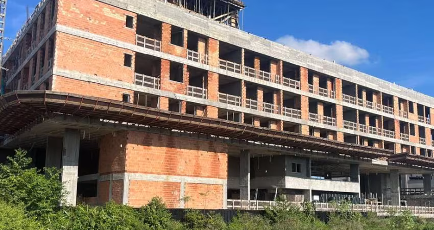 Apartamento para Venda em Florianópolis, Jurerê, 2 dormitórios, 2 suítes, 3 banheiros, 2 vagas