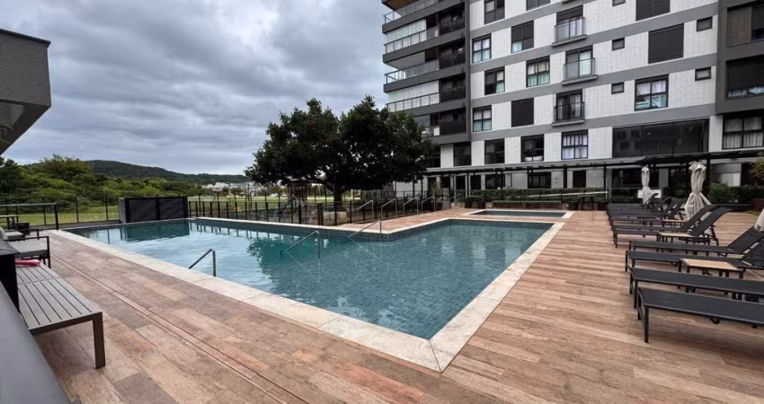 Apartamento para Venda em Florianópolis, Jurerê Internacional, 3 dormitórios, 3 suítes, 4 banheiros, 2 vagas