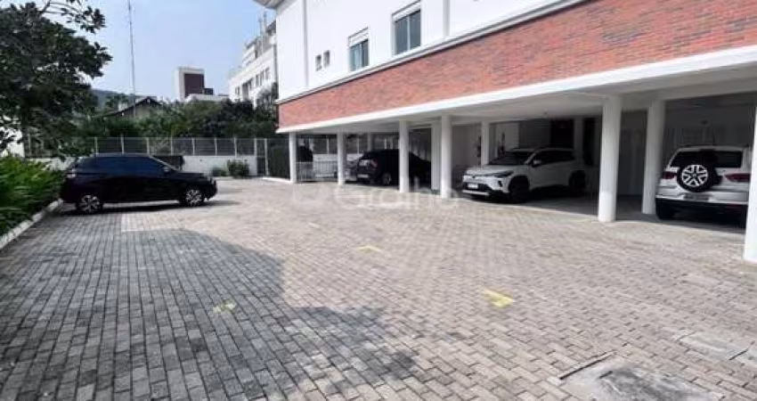 Apartamento para Venda em Florianópolis, Jurerê, 2 dormitórios, 2 suítes, 3 banheiros, 2 vagas