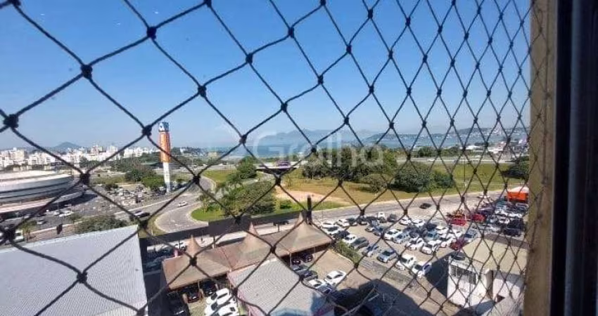 Cobertura para Venda em Florianópolis, Capoeiras, 3 dormitórios, 2 suítes, 4 banheiros, 2 vagas