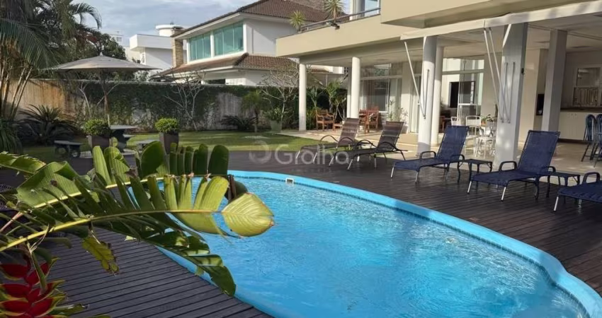 Casa para Venda em Florianópolis, Jurerê Internacional, 5 dormitórios, 5 suítes, 6 banheiros, 6 vagas