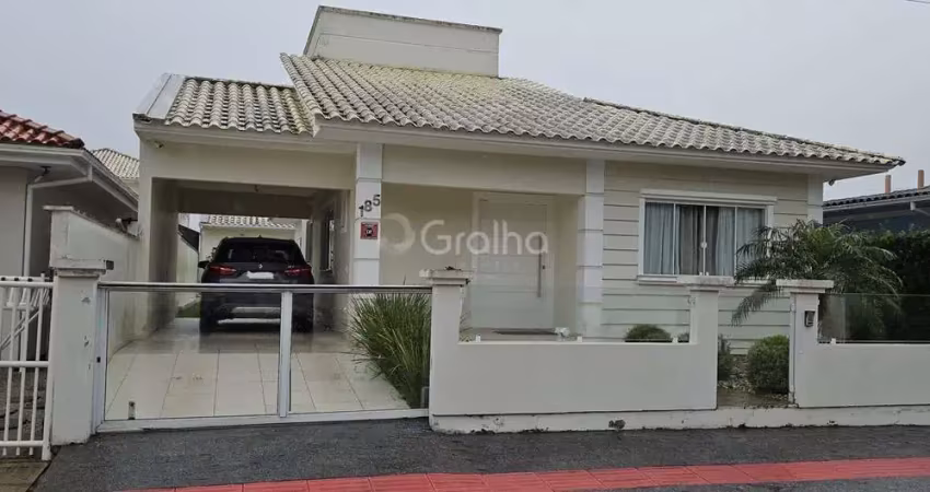 Casa para Venda em Florianópolis, Carianos, 3 dormitórios, 1 suíte, 3 banheiros, 2 vagas