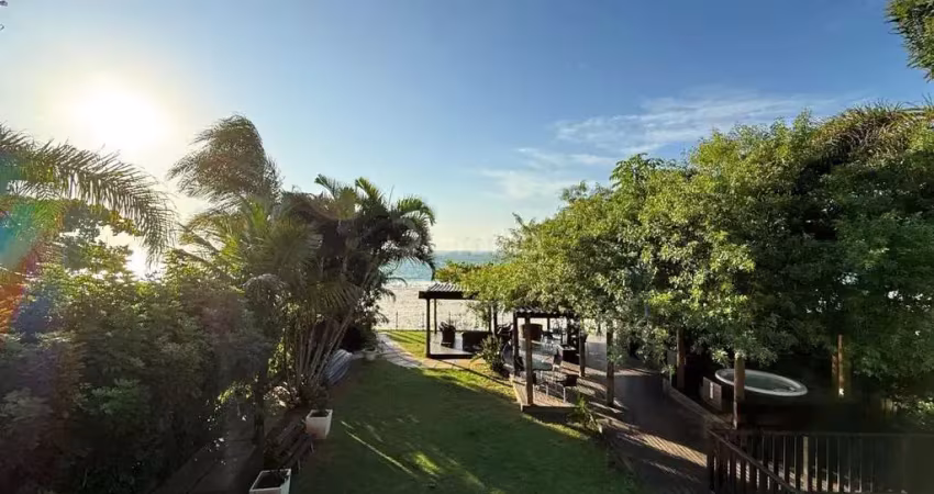 Apartamento para Venda em Florianópolis, Jurerê, 2 dormitórios, 1 suíte, 2 banheiros, 2 vagas