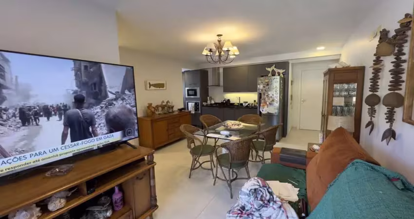 Apartamento para Venda em Florianópolis, Jurerê, 2 dormitórios, 1 suíte, 2 banheiros, 1 vaga