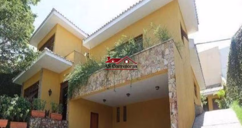 SOBRADO NO PARQUE DOS PRÍNCIPES DE CONSTRUÇÃO SÓLIDA FEITO COM ACABAMENTOS DE PRIMEIRA E MADEIRAS NOBRE.