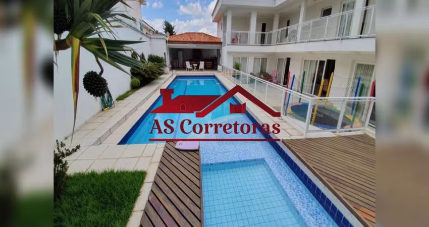 MARAVILHOSO SOBRADO COM 07 DORMITÓRIOS