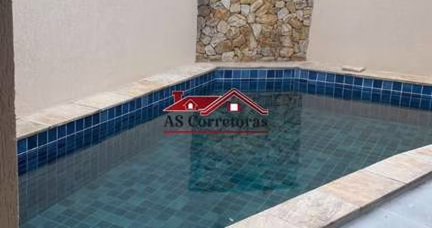 Sobrado com Piscina à venda no Jaguaré.