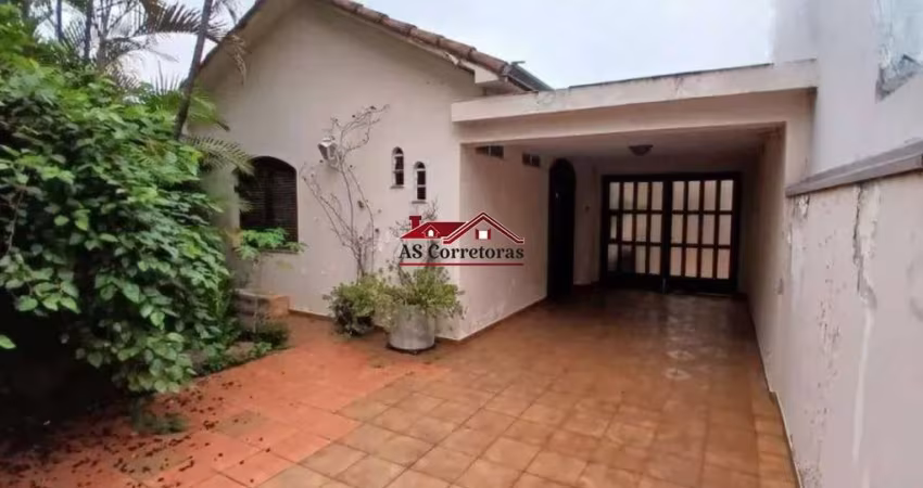 Casa para locação em São Paulo-SP, bairro Bela Aliança: 2 quartos, 1 suíte, 1 sala, 2 banheiros, 3 vagas, 271 m².