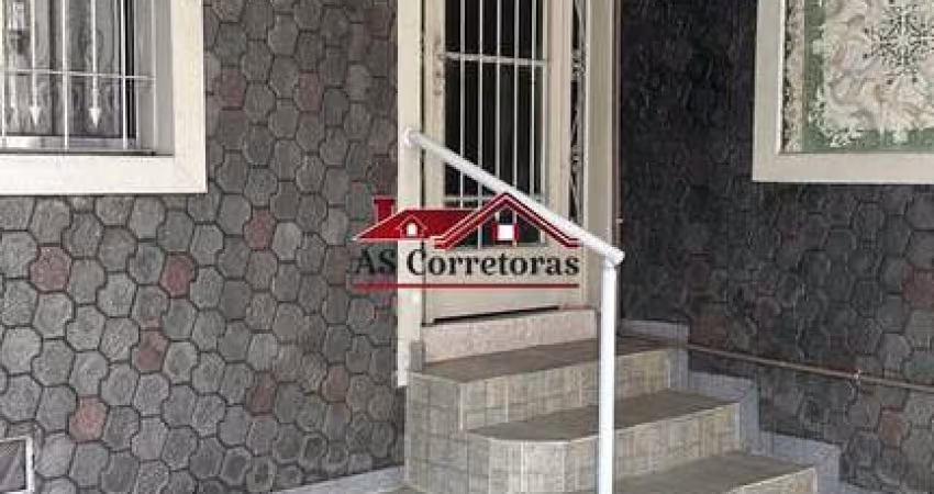 Imperdível casa à venda em Osasco-SP, Bela Vista: 4 quartos, 2 salas, 2 banheiros, 2 vagas, 236m² de área.