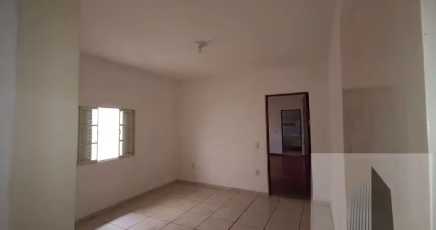 Sobrado para venda em jandira, jardim sorocabano, 4 dormitórios, 1 suíte, 3 banheiros, 2 vagas