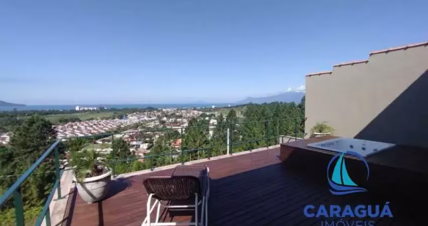Casa em localização privilegiada, 3 dormitórios, com vista definitiva para a serra e para o mar