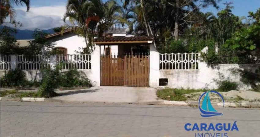 Casa térrea  com edícula