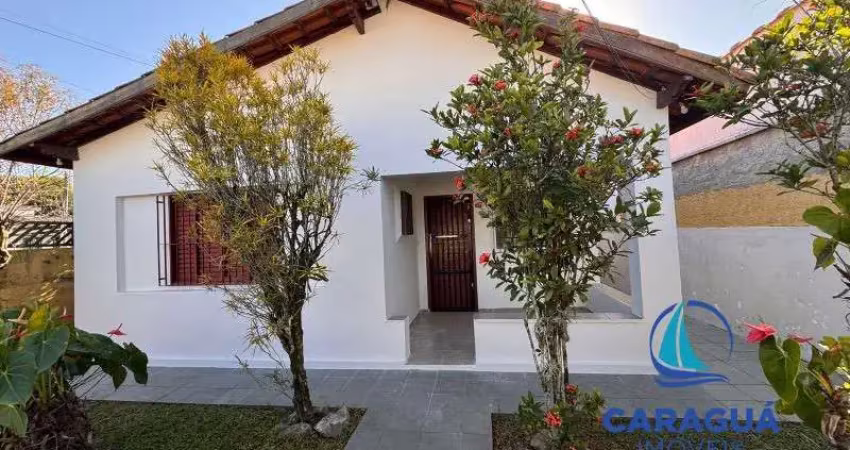 Casa Mobiliada, dois dormitórios, residencial para venda no bairro do Indaiá, em Caraguatatuba