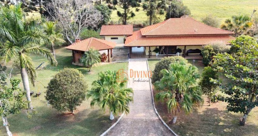 Fazenda à venda na Rua Sem Denominacao, 1, Zona Rural, Angatuba