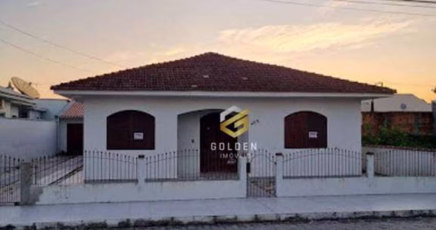 Casa Residencial à venda, Centro, Tijucas - CA0656.