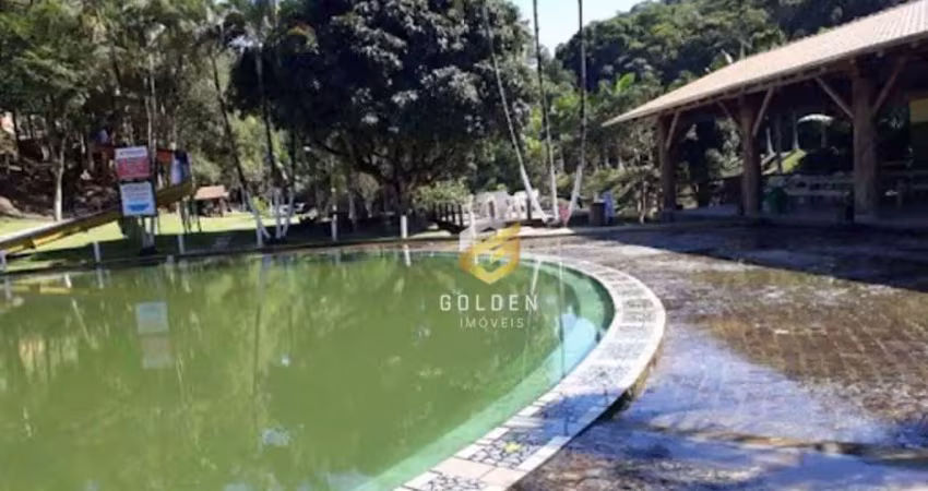 Chácara / sítio com 5 quartos à venda em Oliveira, Tijucas 