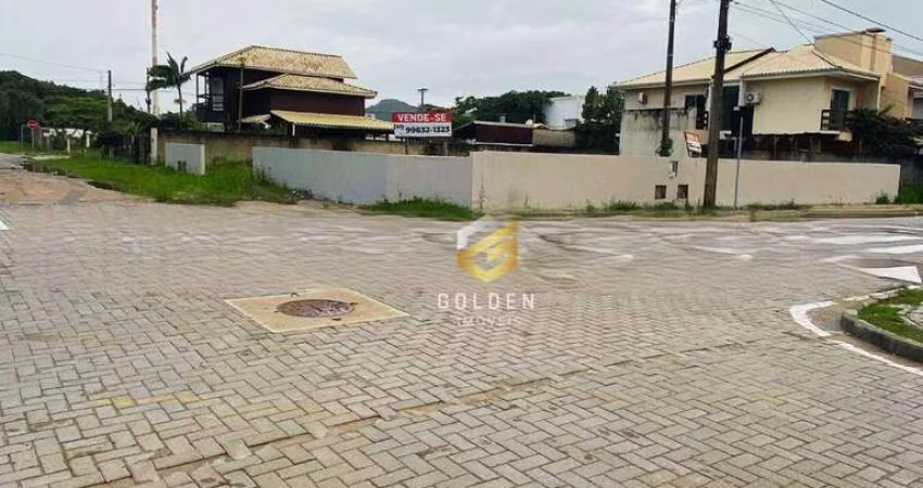 Terreno de Esquina à venda, 625 m² por R$ 1.500.000 - Praia de Mariscal - Bombinhas/SC