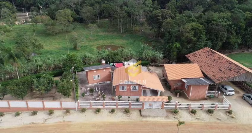 Sítio com 4 dormitórios à venda, 1750 m² por R$ 750.0 - Ctg Silva Neto - Canelinha/SC