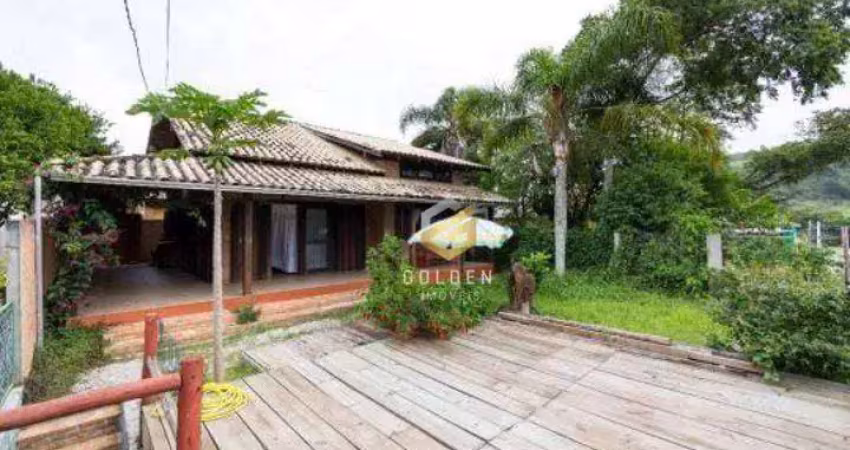 Casa à venda na praia de bombas por r$ 830.000 - zé amândio - bombinhas/sc