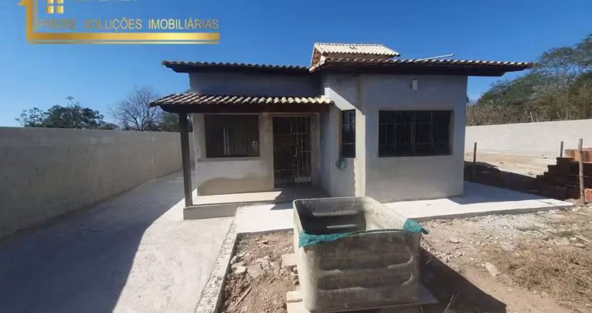 Casa com 2 quartos à venda no Caluge, Itaboraí 