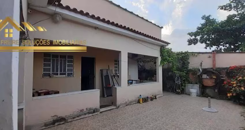 Casa com 2 quartos à venda no Vista Alegre, São Gonçalo 