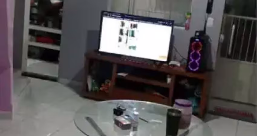 Casa com 1 quarto à venda no Raul Veiga, São Gonçalo 