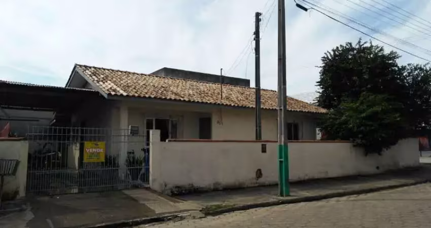 Casa com 3 quartos à venda no Monte Alegre, Camboriú 
