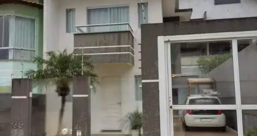 Casa com 2 quartos à venda no Centro, Camboriú 
