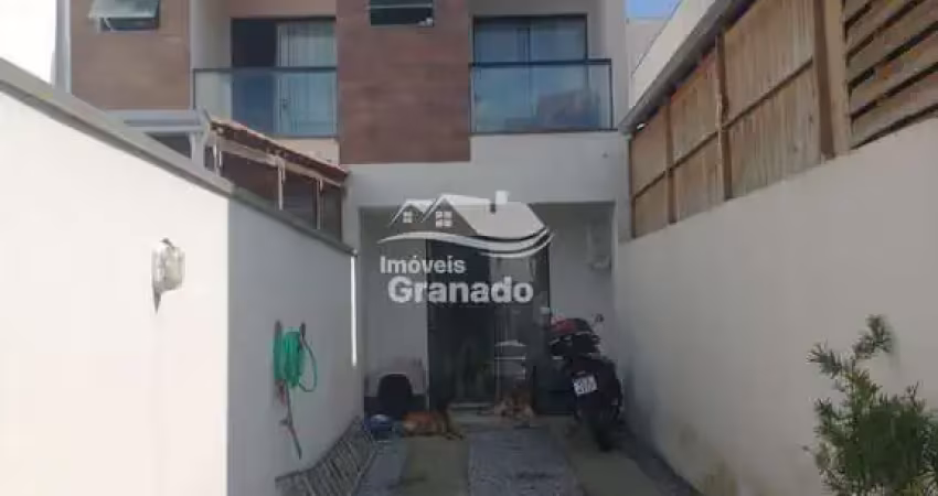 Sobrado com 2 dormitórios à venda, santa regina, camboriu - sc