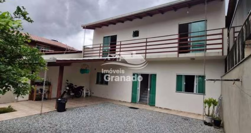 Casa com 2 dormitórios à venda,150.00 m , SÃO FRANCISCO DE ASSIS, CAMBORIU - SC