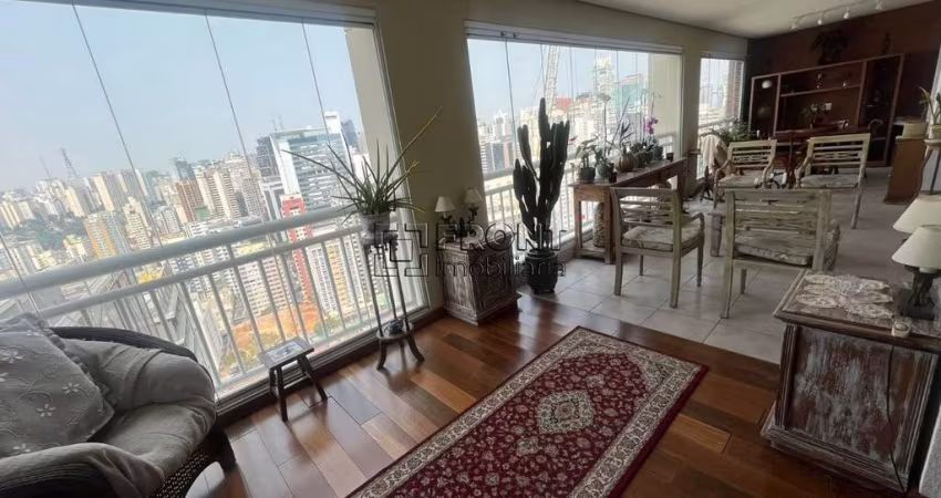 Apartamento com 3 quartos à venda na Rua Frei Caneca, 640, Consolação, São Paulo