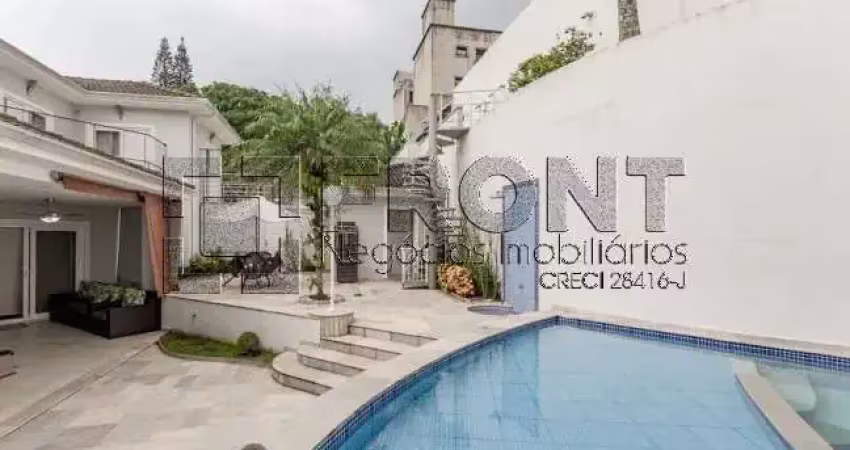 Casa com 5 quartos à venda na Padre Cícero de Revoredo, 93, Vila Albertina, São Paulo