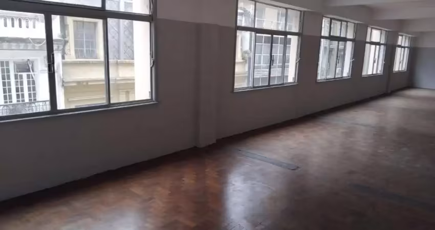 Prédio para alugar na Rua Álvares Penteado, 184, Centro, São Paulo