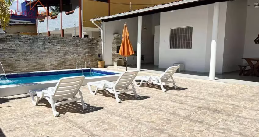 Casa com 3 dormitórios + D.C.E, 182m2 a venda por R$ 980.000 - Bessa - João Pessoa/PB