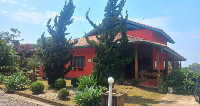 Casa em Condomínio para Venda em Suzano, Ipelândia, 3 dormitórios, 1 suíte, 3 banheiros, 4 vagas