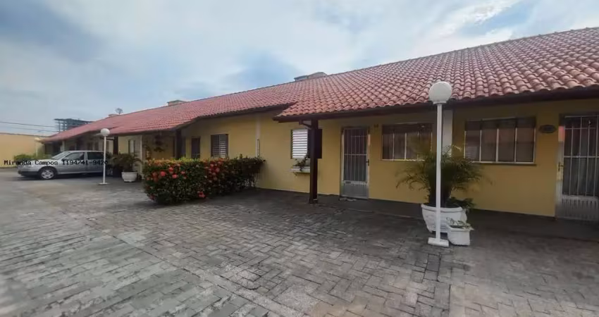 Casa em condomínio para venda, maitinga, 2 dormitórios, 1 suíte, 2 banheiros