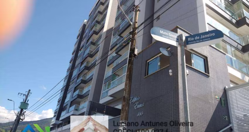 Lindo Apartamento na Praia, com 2 dormitórios em Caraguatatuba