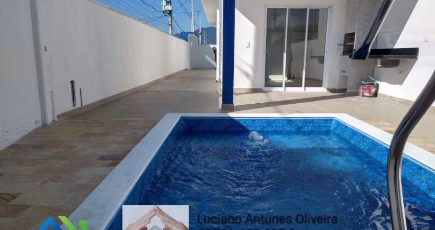 Maravilhoso sobrado à venda na praia em Caraguatatuba