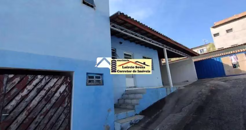 Casa locação em valinhos sp, 2 dorms, sala, cozinha, banheiro e 1 vaga - r$ 1.900,00 