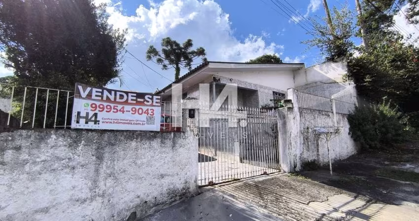 Terreno à venda na Rua Macapá, 821, Tingui, Curitiba