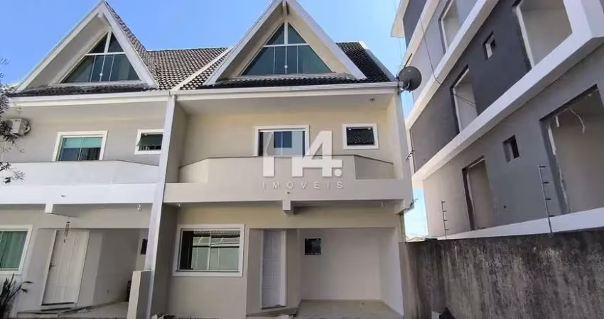 Casa em condomínio fechado com 3 quartos à venda na Rua Eduardo Geronasso, Bacacheri, Curitiba